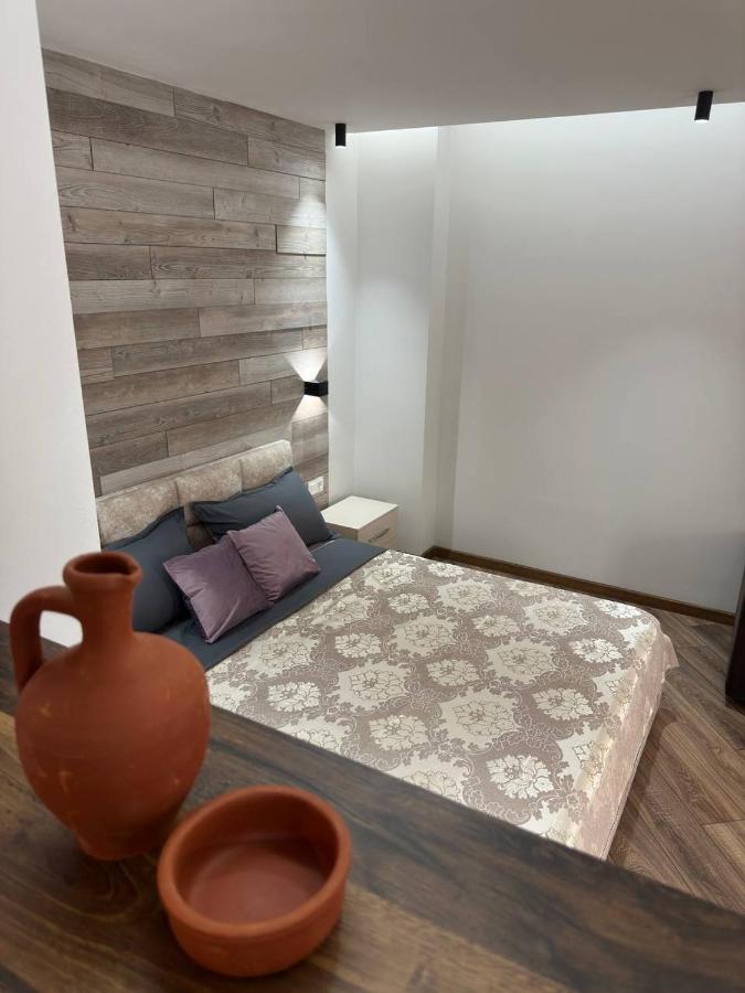 Medinahotelkz, # 105, вид на горы около арбата, Halal Apartment *